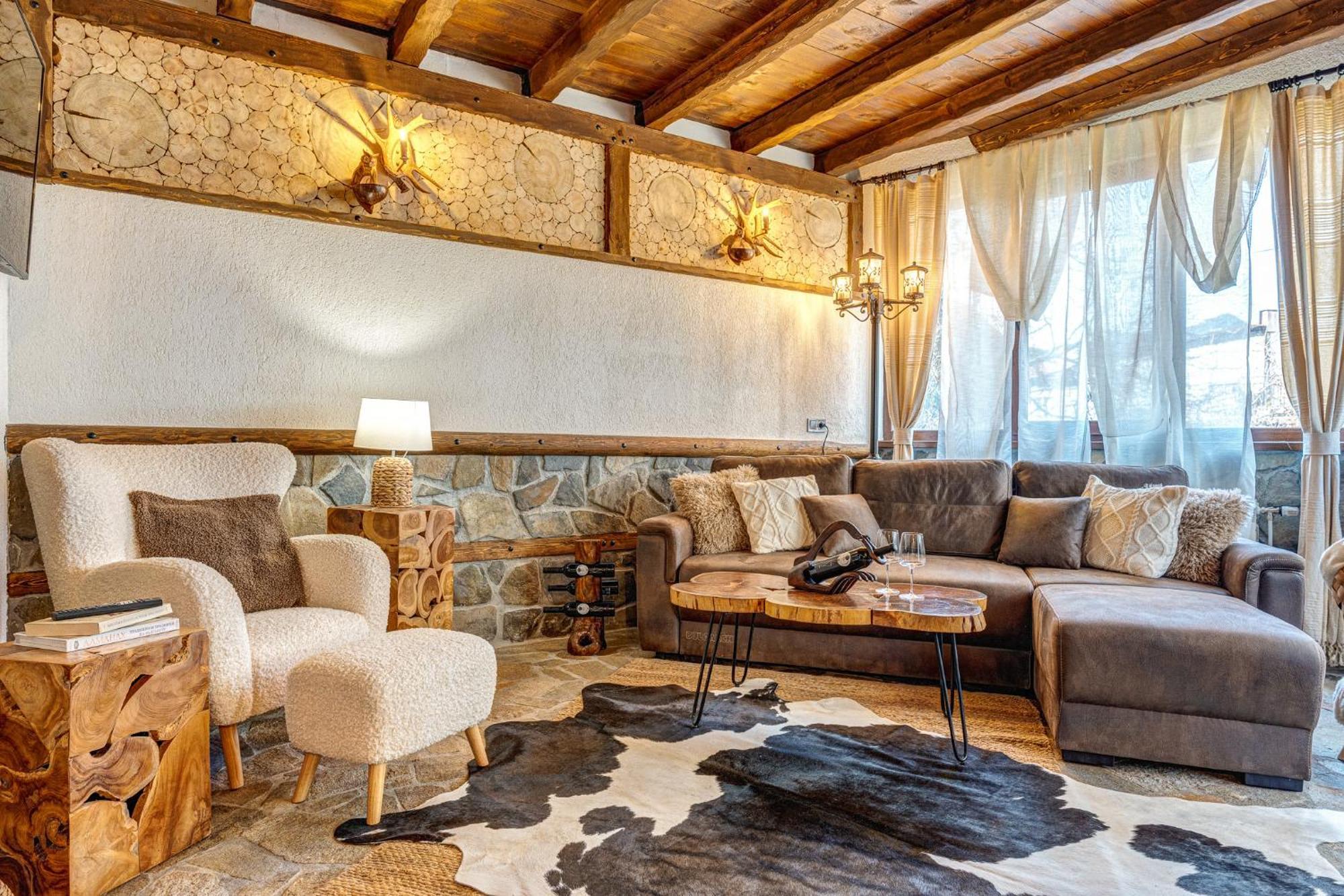 Българче Хотел - Ресторант Smolyan Exterior foto